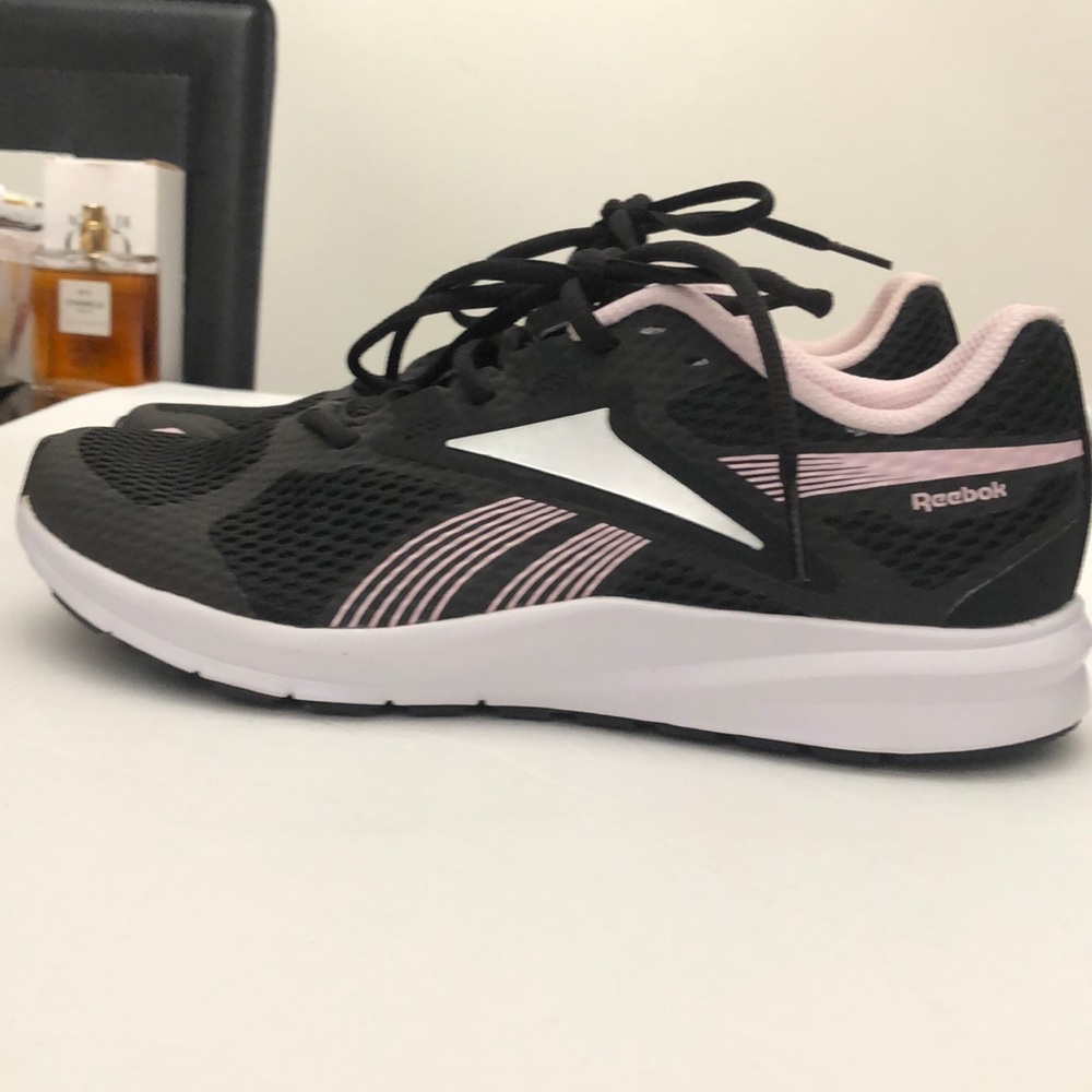 REEBOK MEMORY TECH RUNNING SNEAKERS WOMENS SIZE 7.5